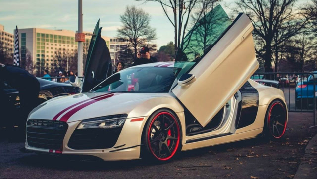 开这辆双人跑车上路,回头率高还省油!