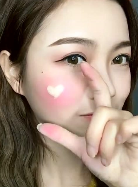美妆教程,害羞脸妆,白里透红的小脸蛋帮你表达你的内心