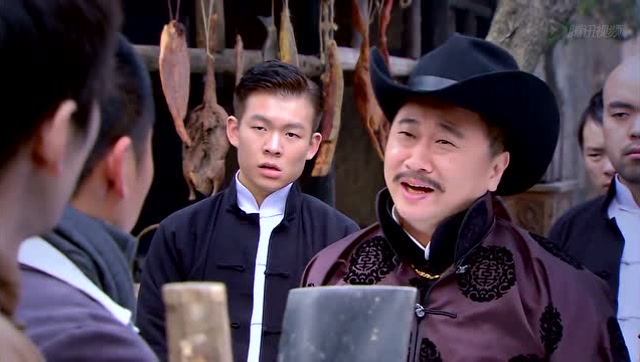 千金女贼:雷霸天要跟这些流民交朋友?还带了米粮衣物