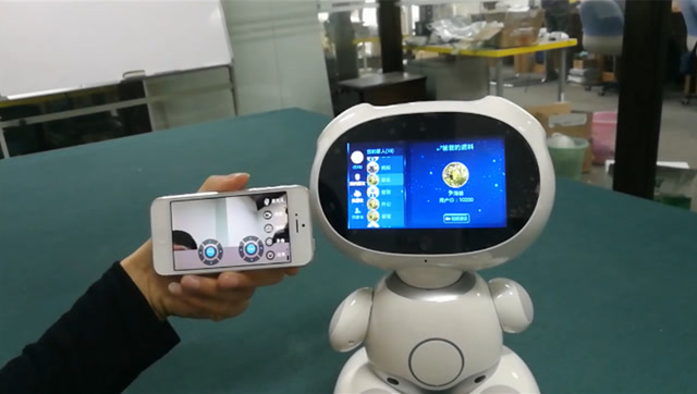 酷宝人工智能互动机器人,强大的语音控制,是孩子的小伙伴