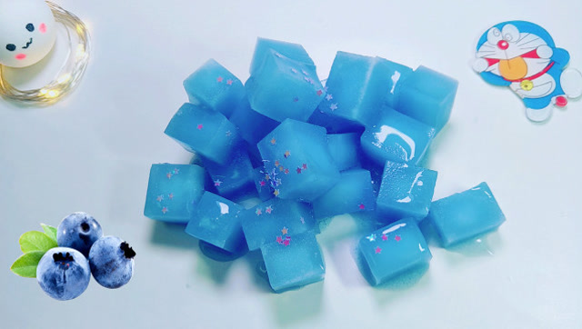 蓝莓果粒泥教程,看上去像果冻捏起来是海绵,无硼砂还能解压