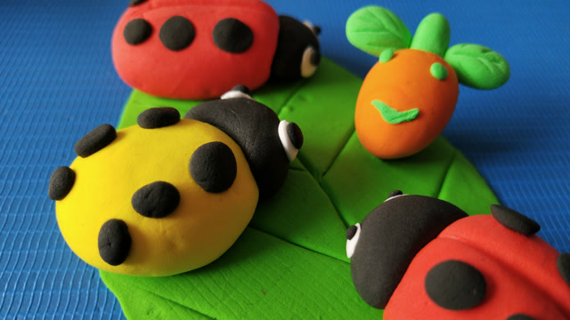 叮叮玩乐 diy创意手工制作粘土昆虫七星瓢虫