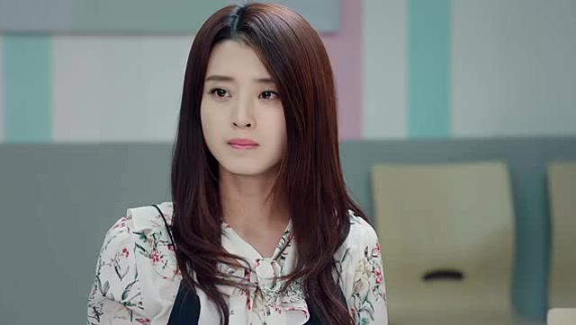 一起同过窗:许连翘的胆子也太大了,顶级女神在这里就当空气啦!