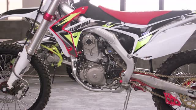 卒玛极限运动赛车h7系列越野赛车450谍片