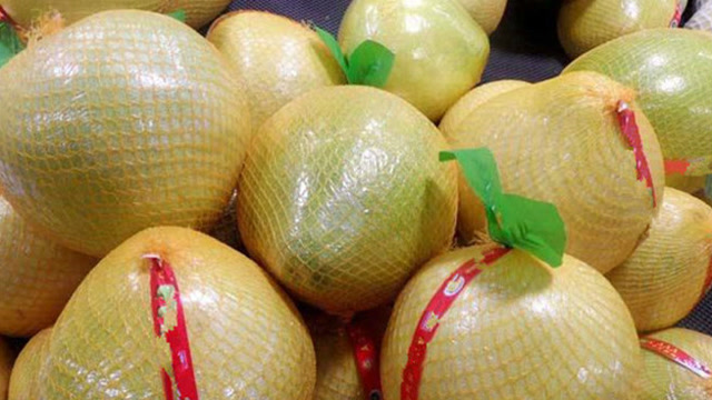 柚子也会公母,母柚较甜,学会这招,挑的全是母柚,香甜好吃