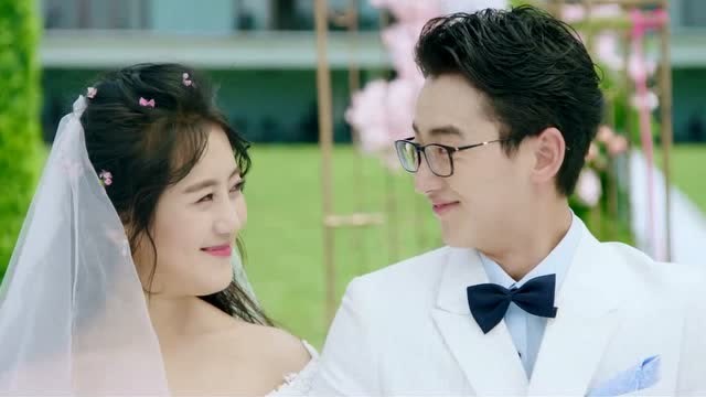 致我们单纯的小美好:林静晓与陆洋最终结婚了,陆洋很兴奋啊