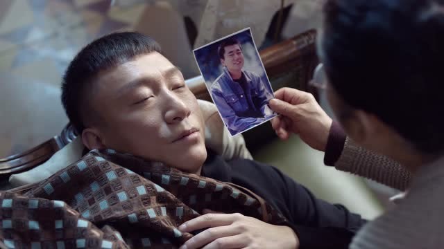 好先生:陆远被彭佳禾奶奶大晚上吓坏了,如果是我我也吓惨了