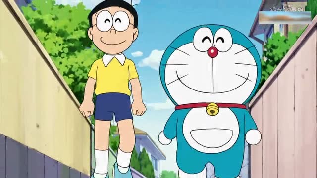 新哆啦a梦:大雄把小夫用来操纵哆啦酱的友情胶囊贴到了相扑手身上