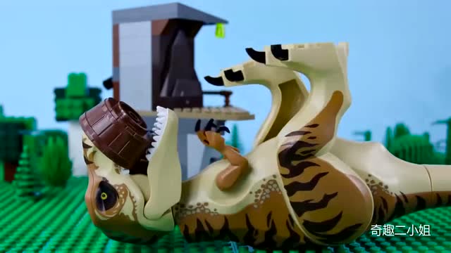 定格动画:乐高侏罗纪世界,霸王龙的攻击,乐高积木玩具