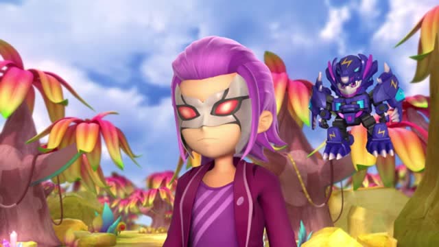 激战奇轮:小萨自己吃臭豆腐不顾官余月的感受,还说官月不懂欣赏