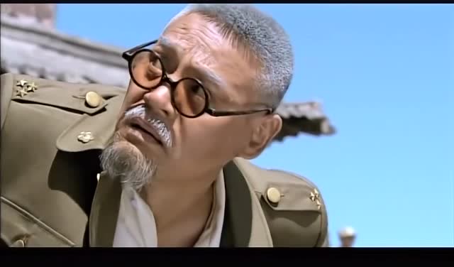 铁梨花大结局:牛旦的部队把赵元庚的部队包围在城里,铁梨花着急了