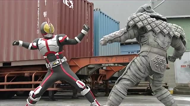 假面骑士巧爷的第一次流氓蹲是这么使用出来的