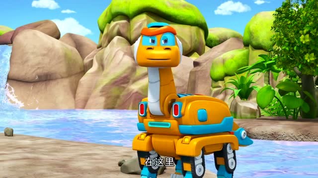 恐龙探险队:波奇在森林巡逻不小心摔倒泥坑里面,身上脏兮兮的