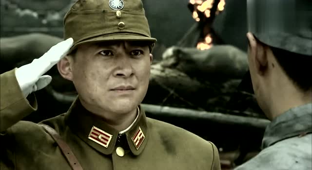 雪豹:援军营长:我们来晚了!陈正伦:你们能来就好