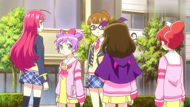 美妙天堂:她们两个的校服,居然是这个!真中啦啦,终于知道了?