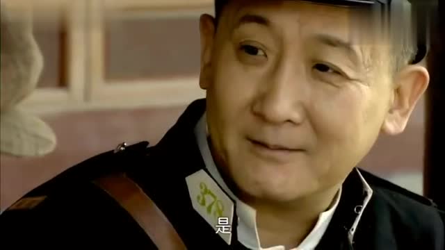 飞哥大英雄警察队长说起花姑娘眉飞色舞的甭提多开心了