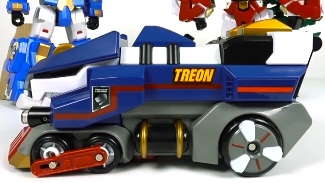 益智玩具:超酷的恐龙战骑变形机器人玩具,培养宝宝思维动手能力