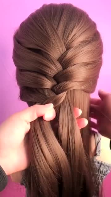 日常简单鱼骨编发教程 潮流发型君的秒拍视频