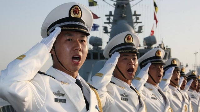 致敬中国海军!考古最悲壮的发现,文物出土后,武警官兵集体敬军礼