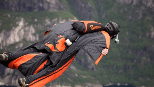 全球仅600人敢挑战的极限运动,看完之后,你敢不敢尝试呢?