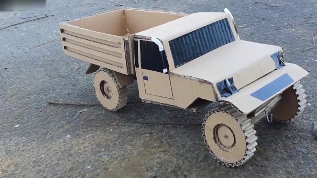 创意手工diy,硬纸板手工diy制作大卡车电动玩具模型
