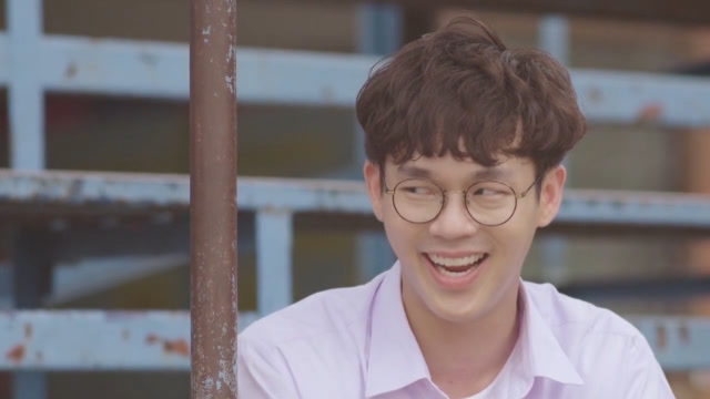 匆匆那年:赵烨化身侦探分析谁写的黑板,乔燃被说中连忙转移话题