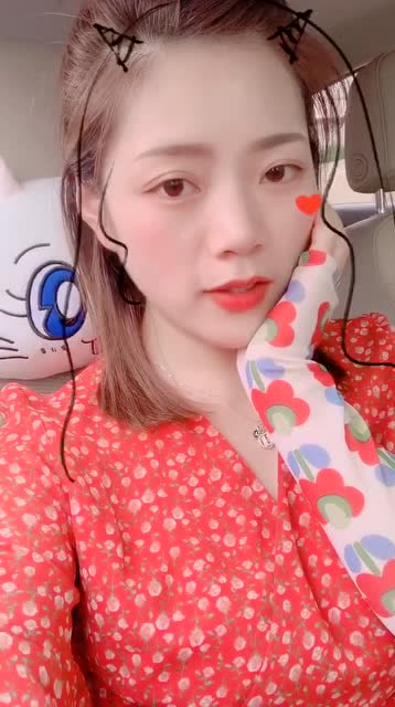 重启吧下一站演员嘟嘟弄破我手