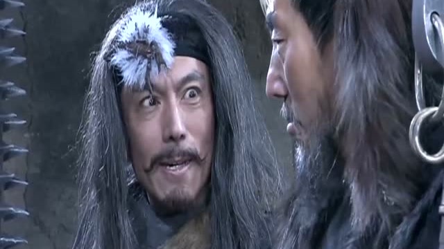 少林寺传奇:仨兄弟曾冲入商队,像切西瓜一样杀人,一刀一个脑袋