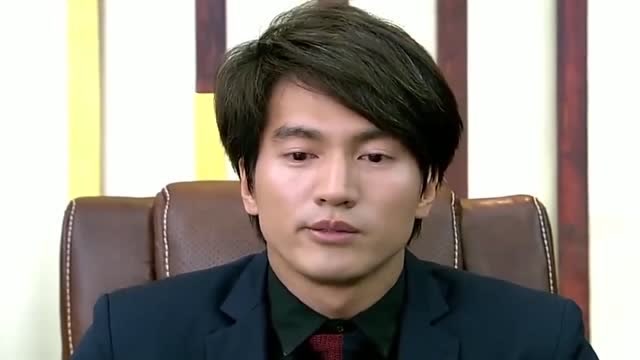 灰姑娘独自一人离开,总裁得知真相泪奔心碎,打算找遍天涯海角!