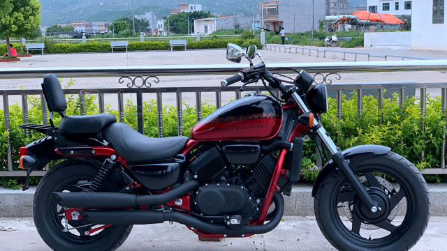 骏联车行1994年本田马格纳750