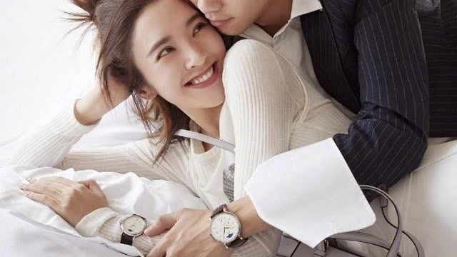 唐艺昕宣布怀孕喜讯,他推掉大量工作行程陪伴她身边