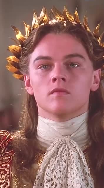 莱昂纳多出演的路易十四!感觉比女主都要美啊