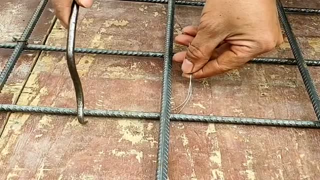 用铁丝扣绑钢筋,老师傅是这么做的!这才是真正的技术!