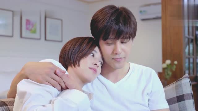 那刻的怦然心动,阚清子与胡宇威床戏过后温馨,当纪凌尘看不见吗