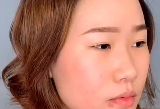 小眼睛更适合什么眉形呢让大家看看效果对比