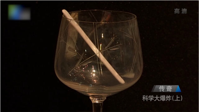 进行各种测试,唱歌根本不能震碎玻璃杯,网上视频全是假的!