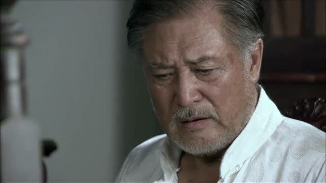 烈火郑克洋告诉老洋人现在洪涛没了日本人保护