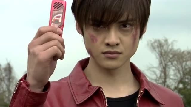 假面骑士a哥的最终形态登场只是变了个颜色