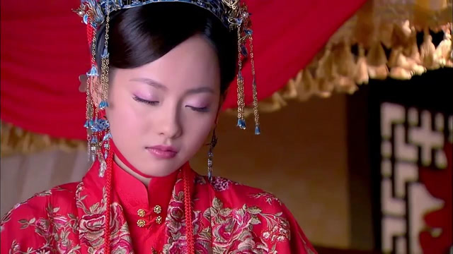 美人如画:新婚当天佩芸不堪婆婆侮辱,上吊了