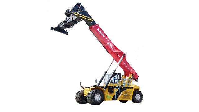 三一srsc45e电动正面吊,5年节省运营成本100万.