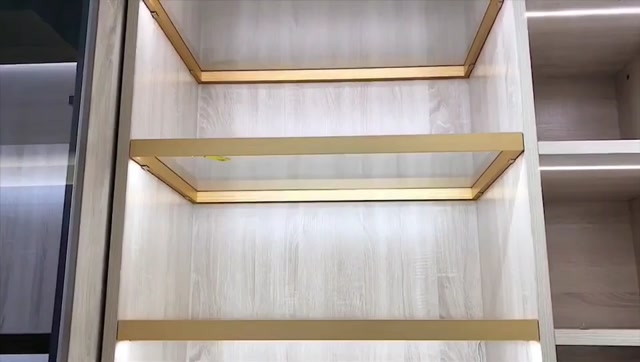 轻奢极简玻璃层板#为角色们装修下新家