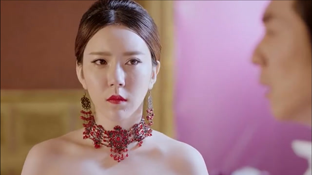 八方传奇:小伙被逼跟日本美女结婚,谁料婚礼中又来个老婆,小伙这下头