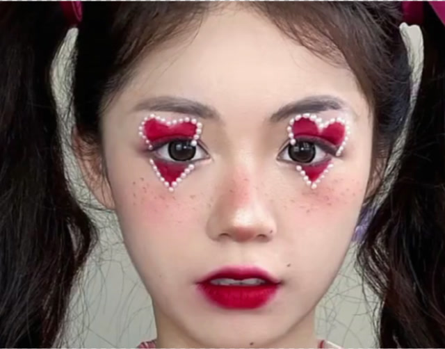 emoji小表情仿妆,爱心拟人仿妆,好仙好可爱!