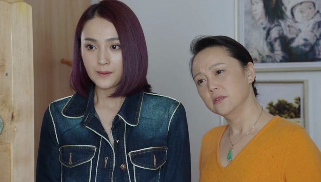 等爱回家:小孩被拐成痴呆,女警带回家里照顾,妹妹一看却懵了