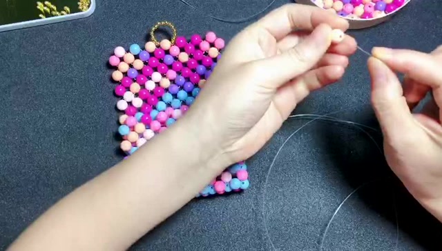 小饰品手工活 串珠方形包包