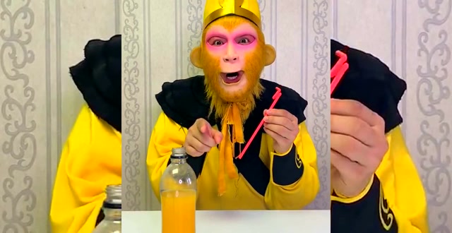 百变君:猴哥隔空喝饮料,垃圾分类要记清,不要乱扔哦