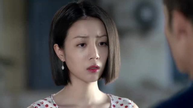 漂亮的李慧珍:皓宇在楼下碰到了夏乔,两人同事向对方道歉
