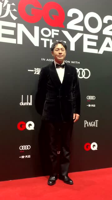 张颂文2020 智族gq年度人物盛典红毯