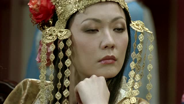 花田喜事2010:熊黛林古装版t台绝绝子