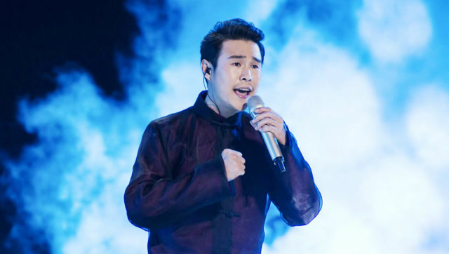 小沈阳一展歌喉,一首情歌《情怨》惊艳全场,没想到唱歌这么好听!
